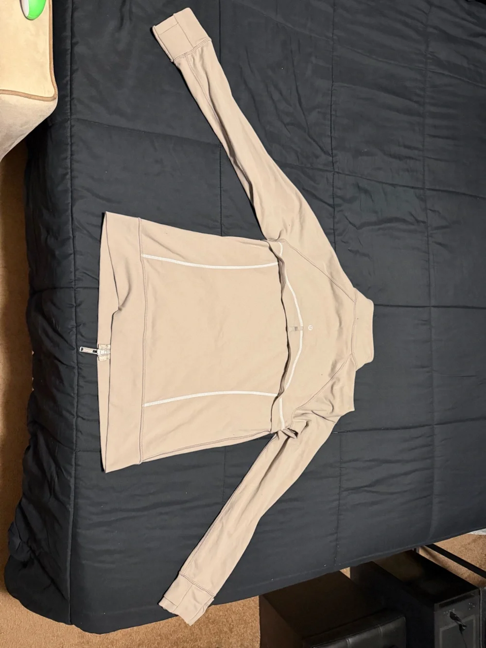Women’s Lululemon Beige Zip-Up Jacket with White Piping